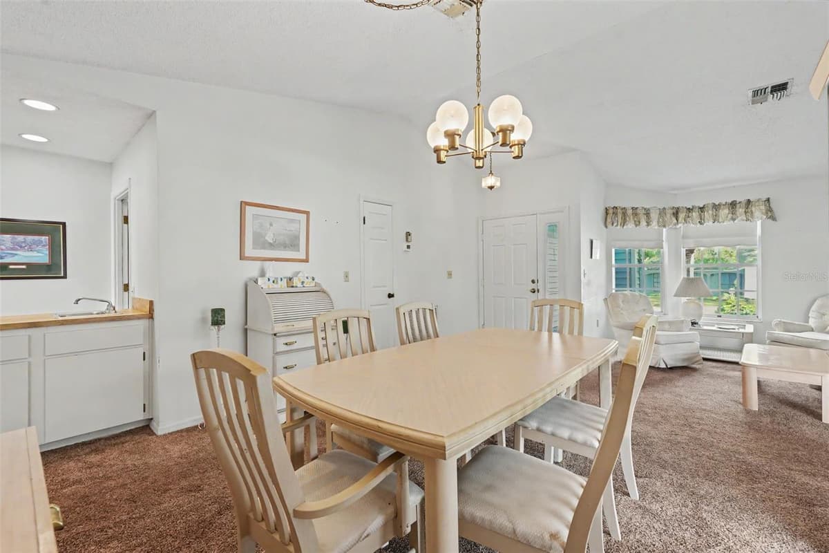 13105 WESTERN CIRCLE — photo 16 of 50