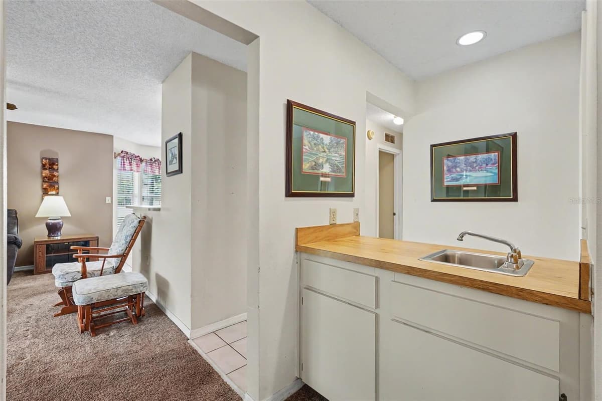 13105 WESTERN CIRCLE — photo 17 of 50