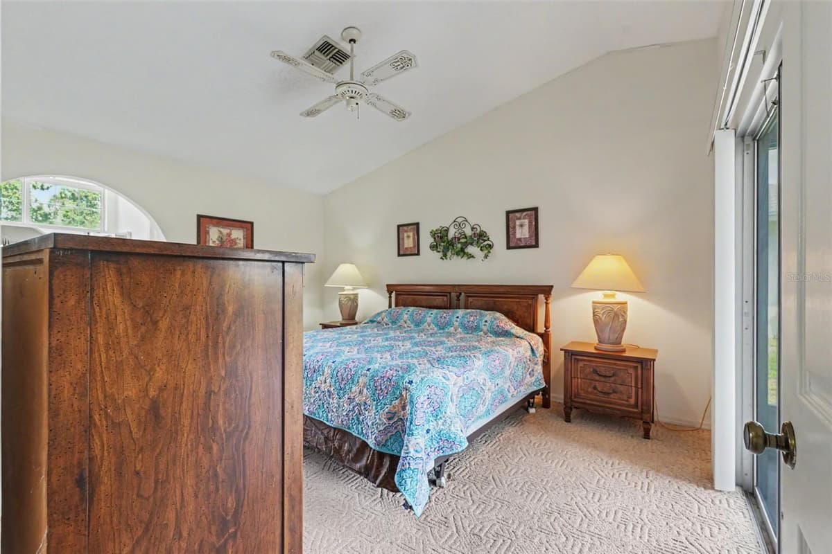 13105 WESTERN CIRCLE — photo 10 of 50
