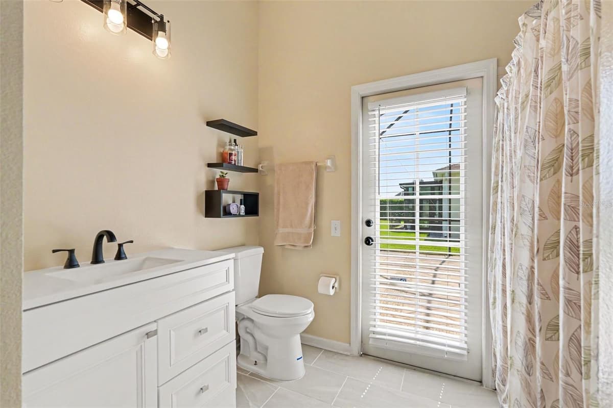 25741 RISEN STAR DR — photo 15 of 35