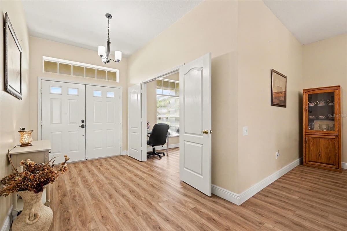 25741 RISEN STAR DR — photo 5 of 35
