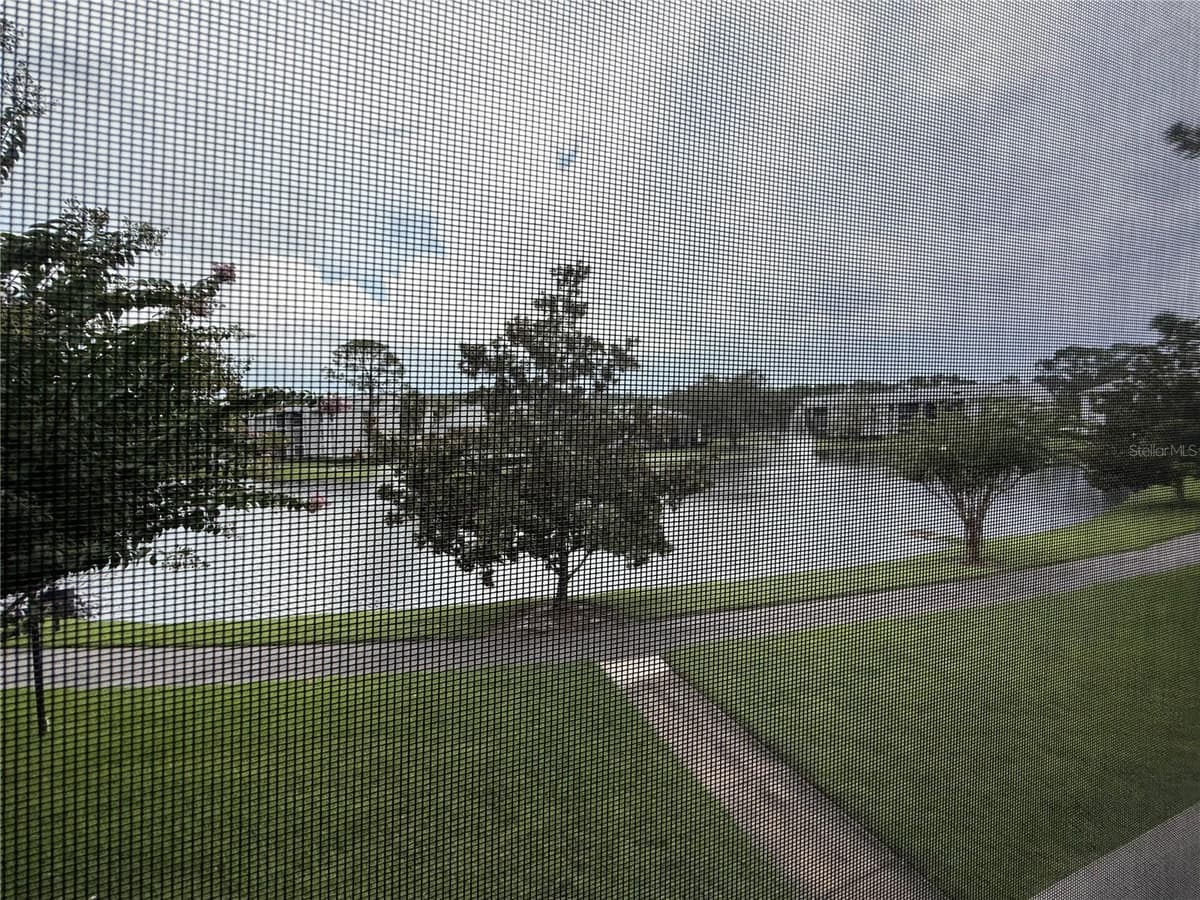 927 PINE RIDGE CIRCLE — photo 10 of 19