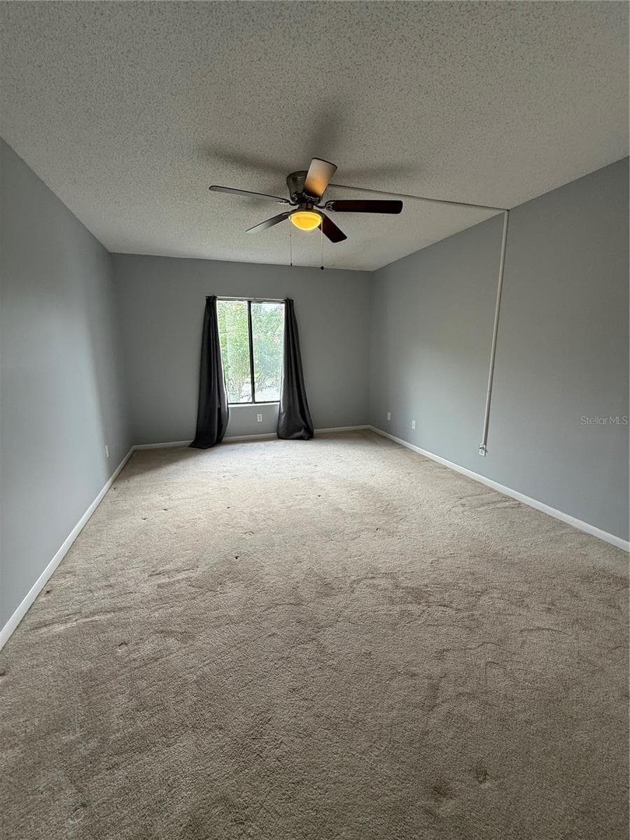 927 PINE RIDGE CIRCLE — photo 12 of 19