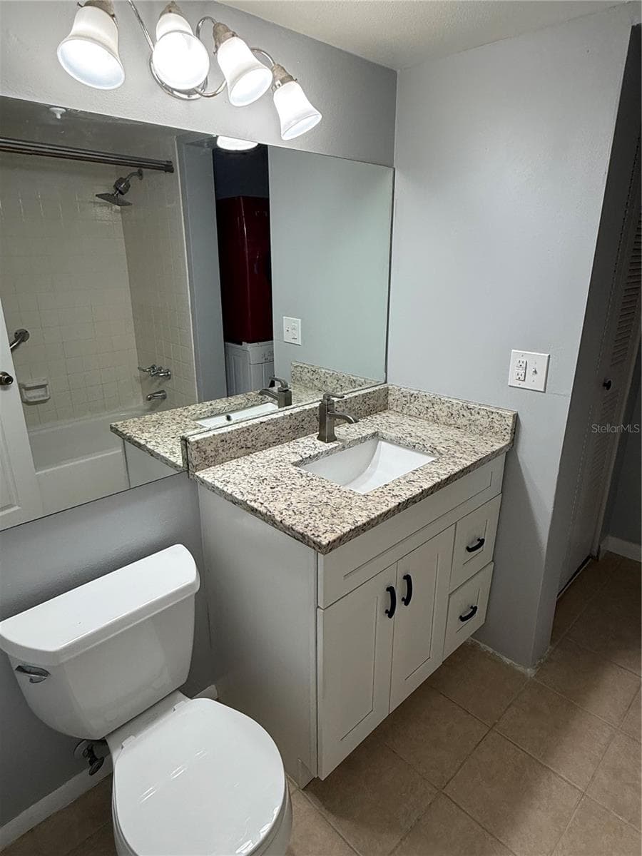 927 PINE RIDGE CIRCLE — photo 13 of 19