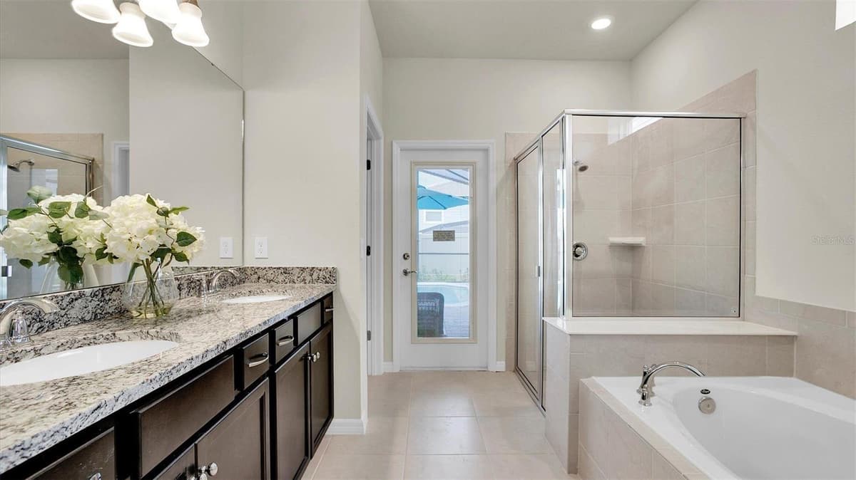 3441 LILAC WAY — photo 10 of 55