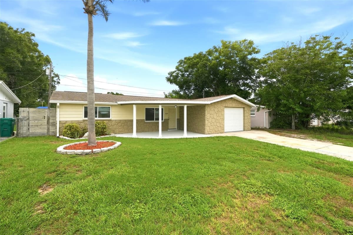 4247 GULFSHORE COURT — photo 35 of 36