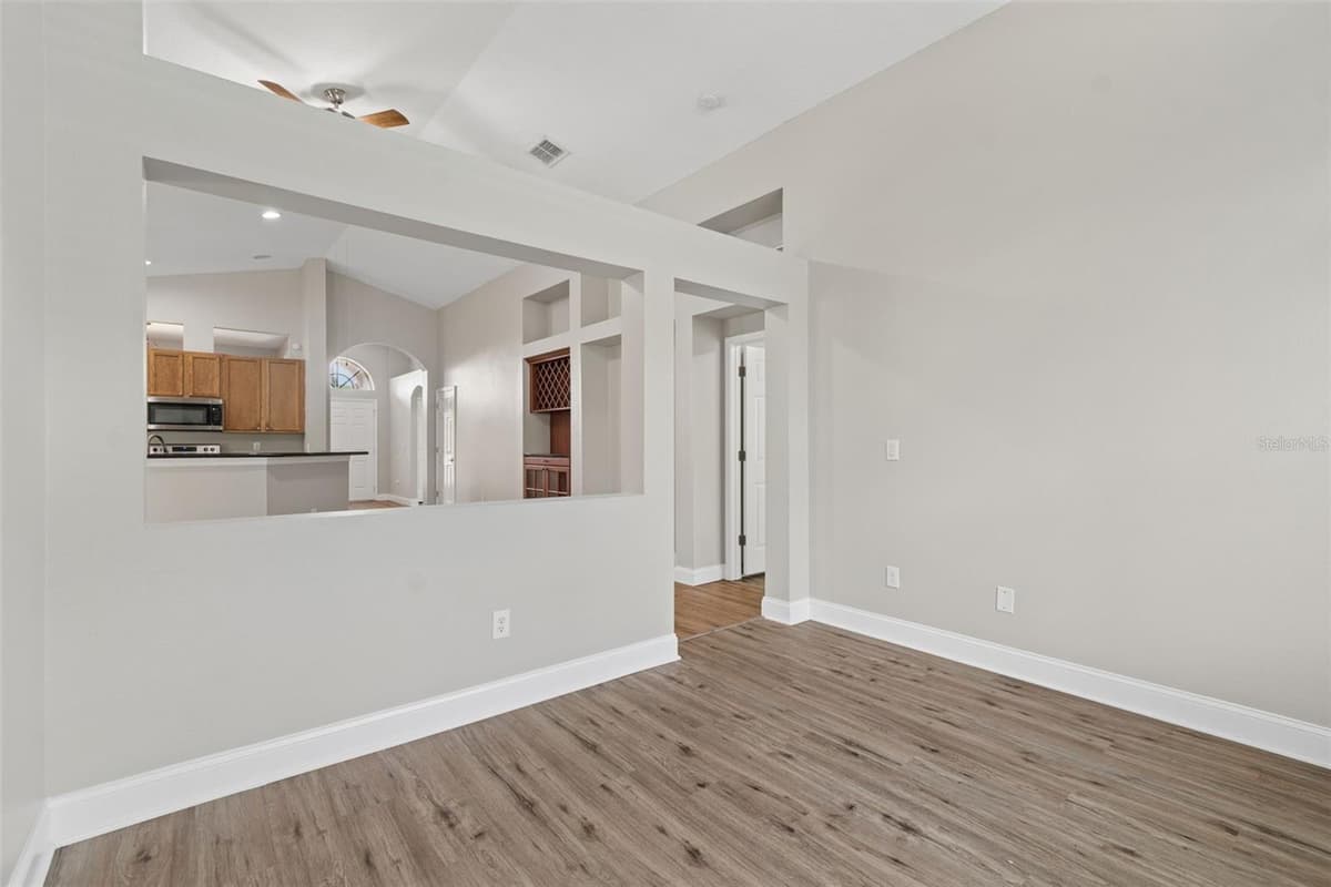 3526 MORGANS BLUFF COURT — photo 18 of 64