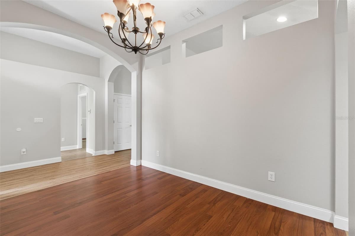 3526 MORGANS BLUFF COURT — photo 4 of 64