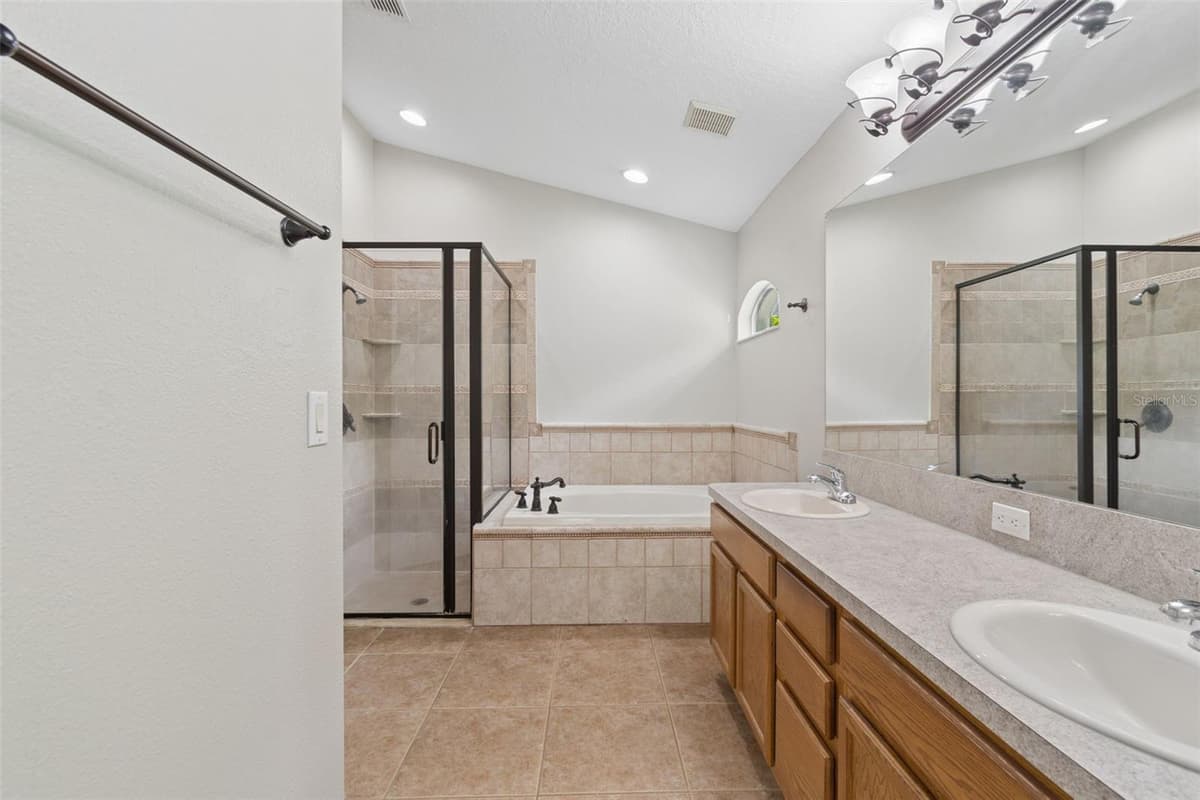 3526 MORGANS BLUFF COURT — photo 33 of 64