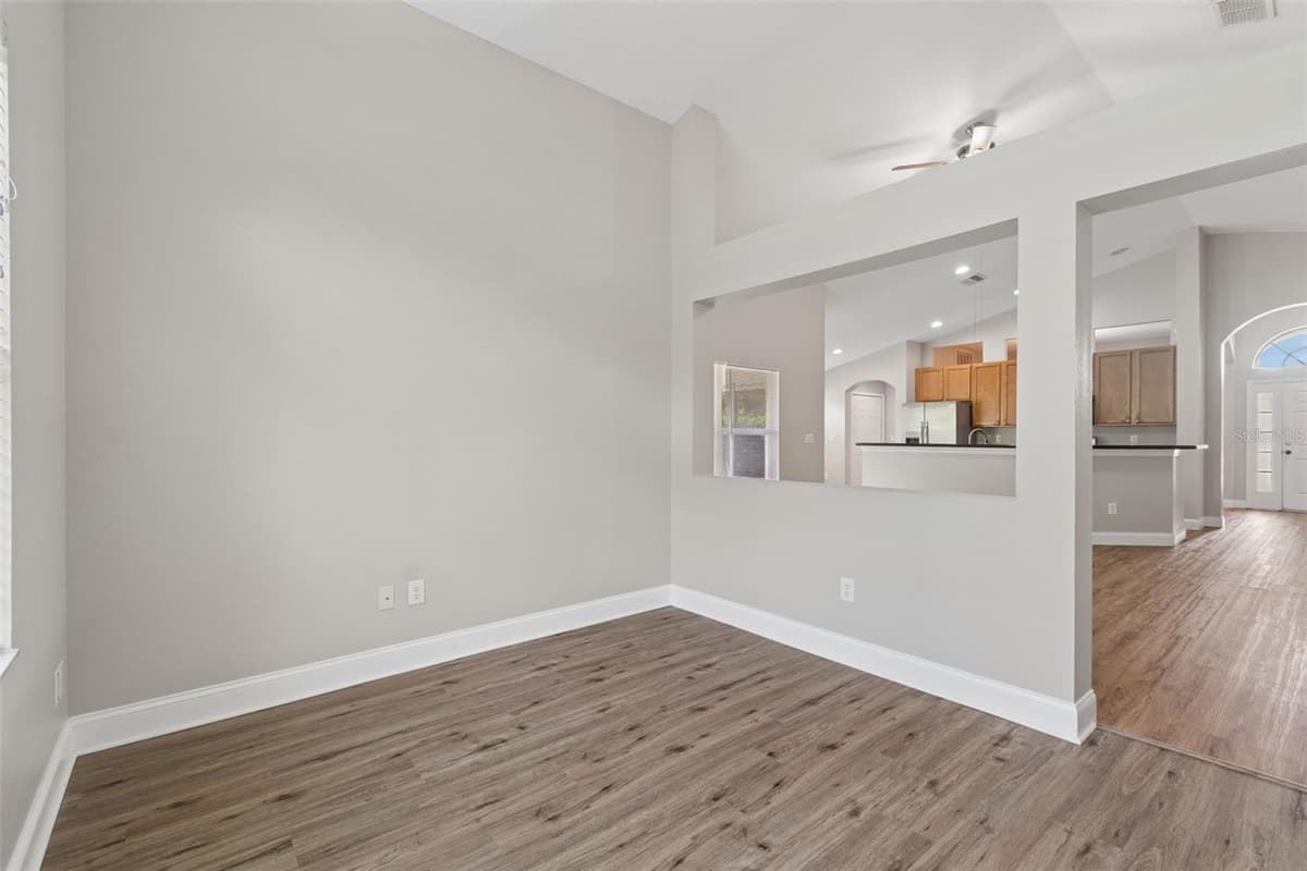 3526 MORGANS BLUFF COURT — photo 17 of 64