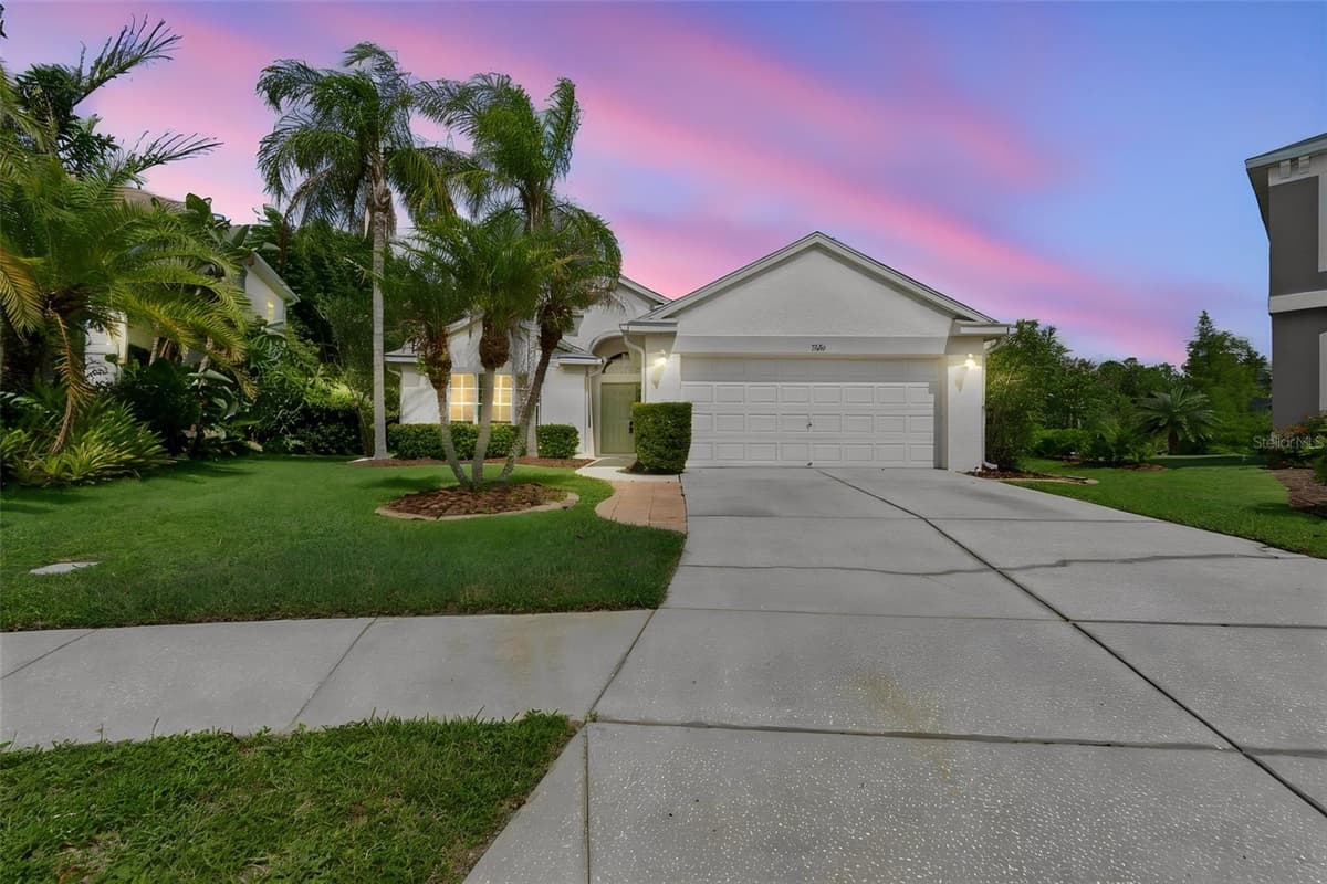 3526 MORGANS BLUFF COURT — photo 49 of 64
