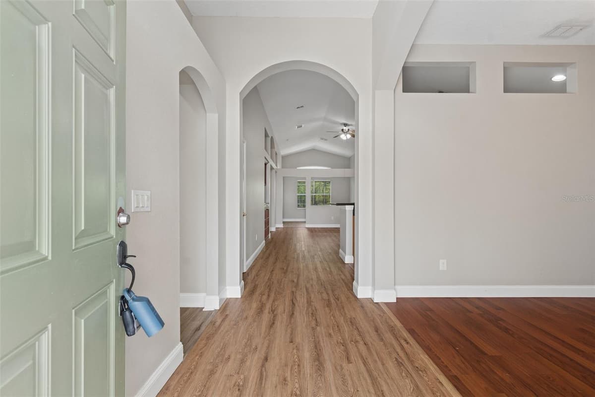 3526 MORGANS BLUFF COURT — photo 2 of 64