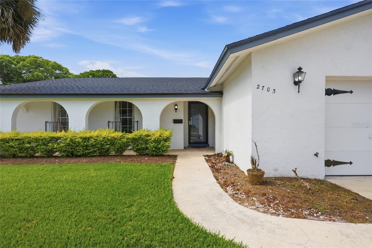 2703 TIERRA CIRCLE — photo 2 of 54