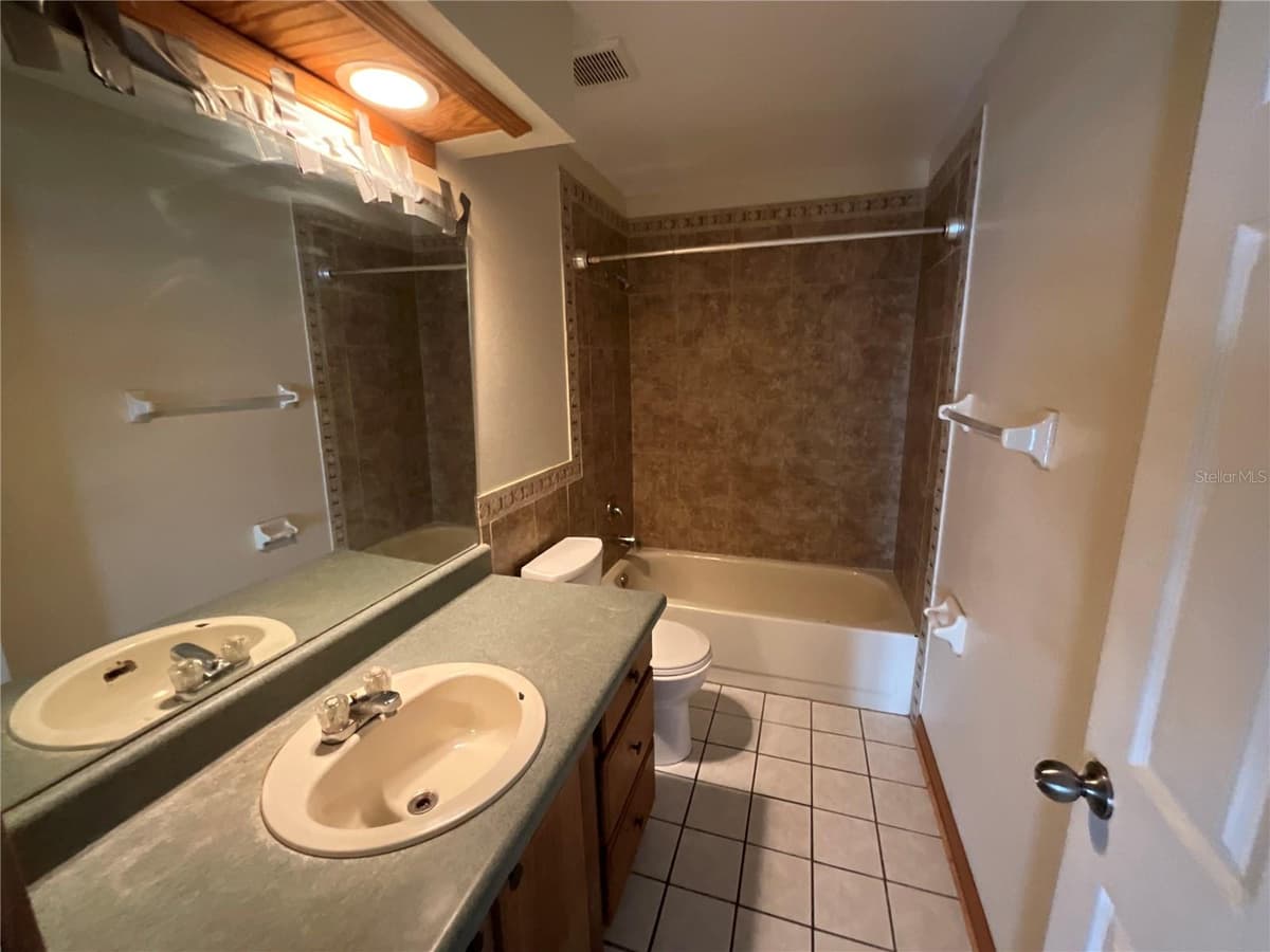 1302 NORWICK DRIVE — photo 19 of 21