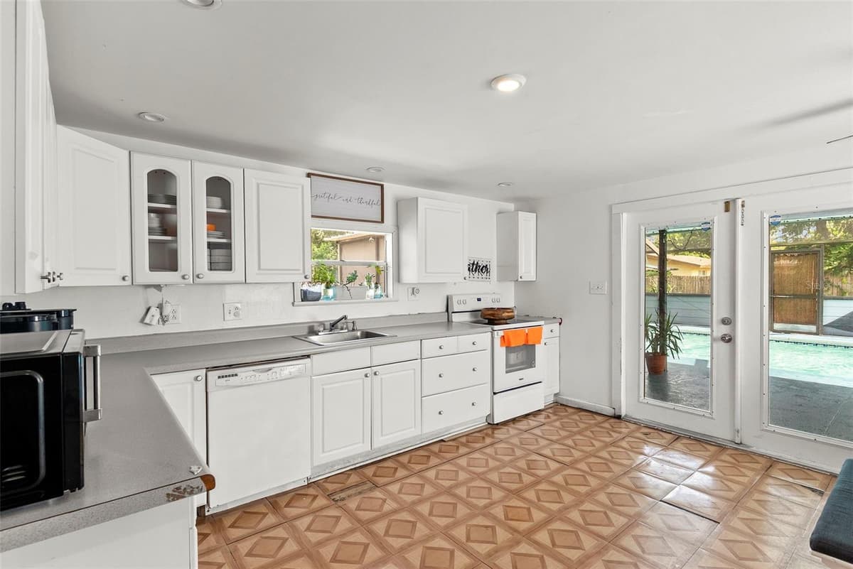 3334 AVENUE J — photo 45 of 45