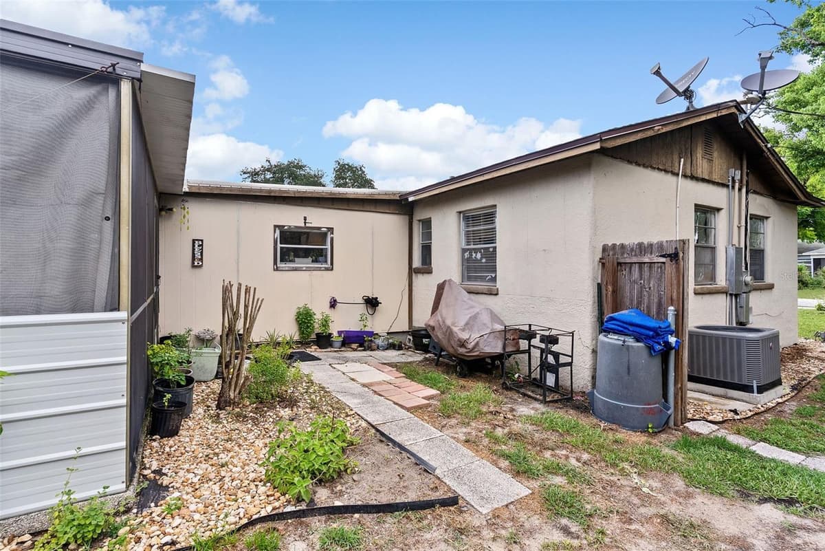 3334 AVENUE J — photo 21 of 45