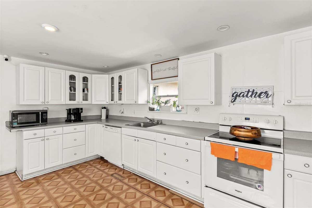 3334 AVENUE J — photo 1 of 45