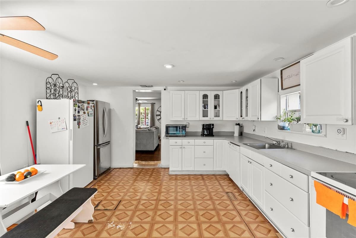 3334 AVENUE J — photo 2 of 45