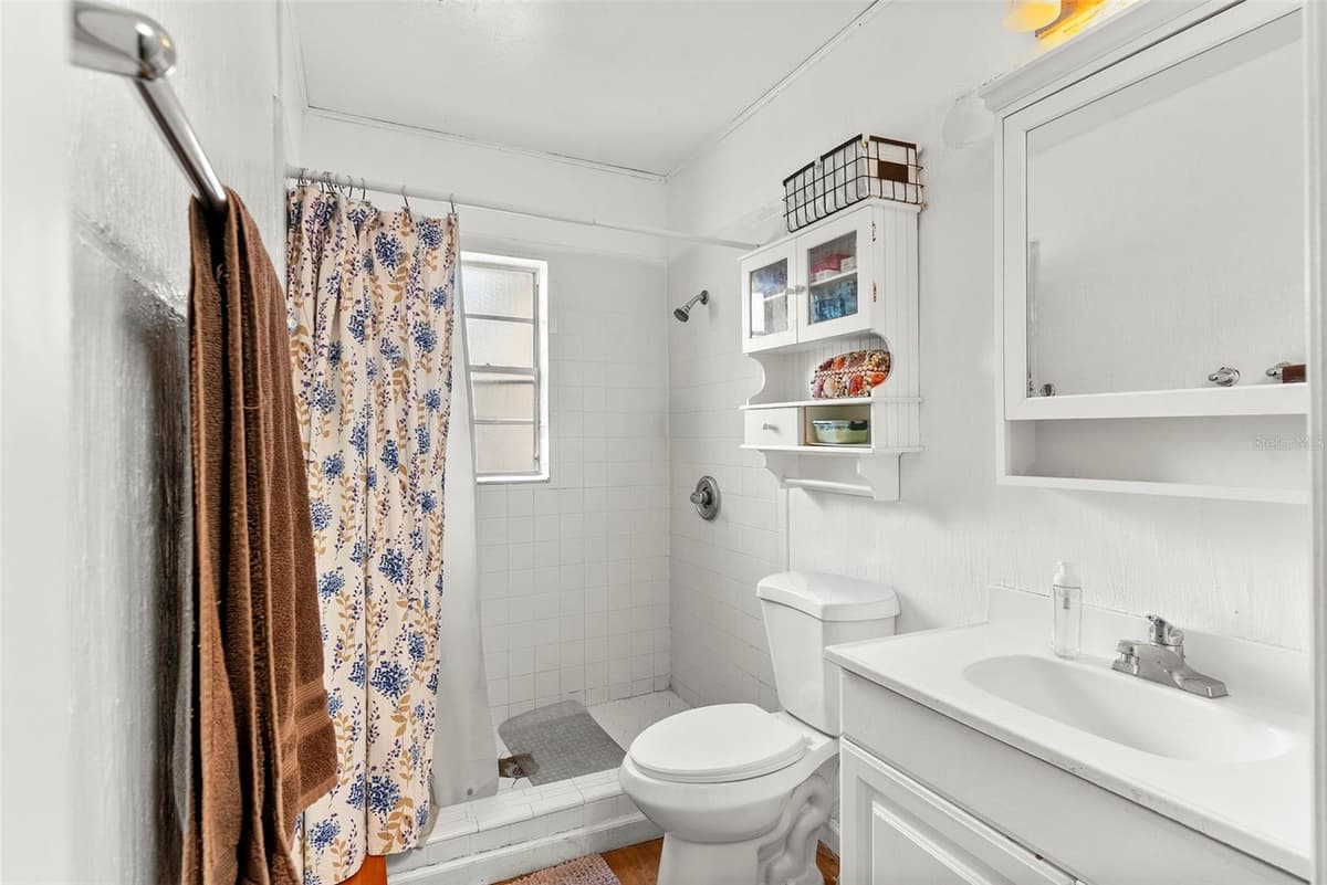 3334 AVENUE J — photo 9 of 45