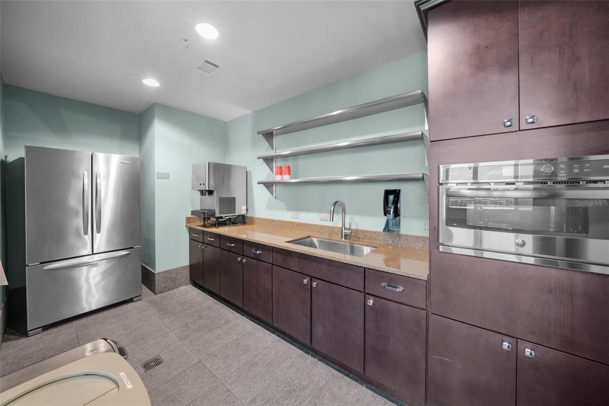 777 ASHLEY DRIVE — photo 46 of 57