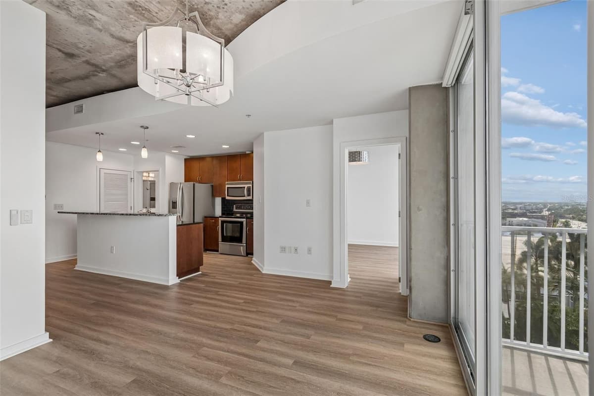 777 ASHLEY DRIVE — photo 10 of 57