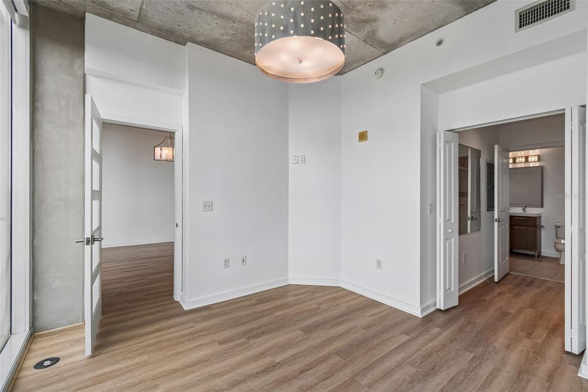 777 ASHLEY DRIVE — photo 19 of 57