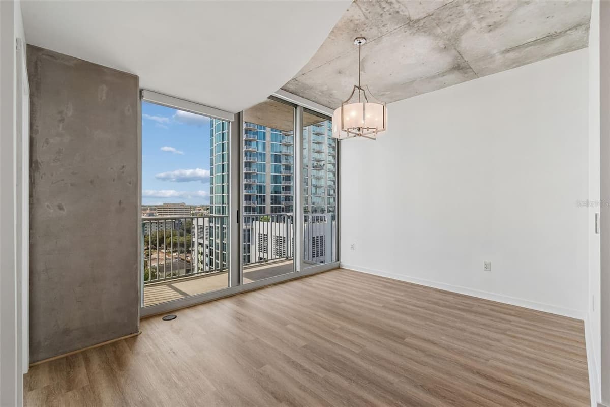 777 ASHLEY DRIVE — photo 4 of 57