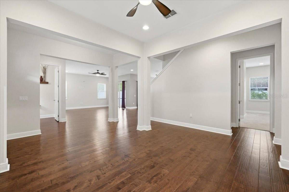 6308 CLARK AVENUE — photo 15 of 98