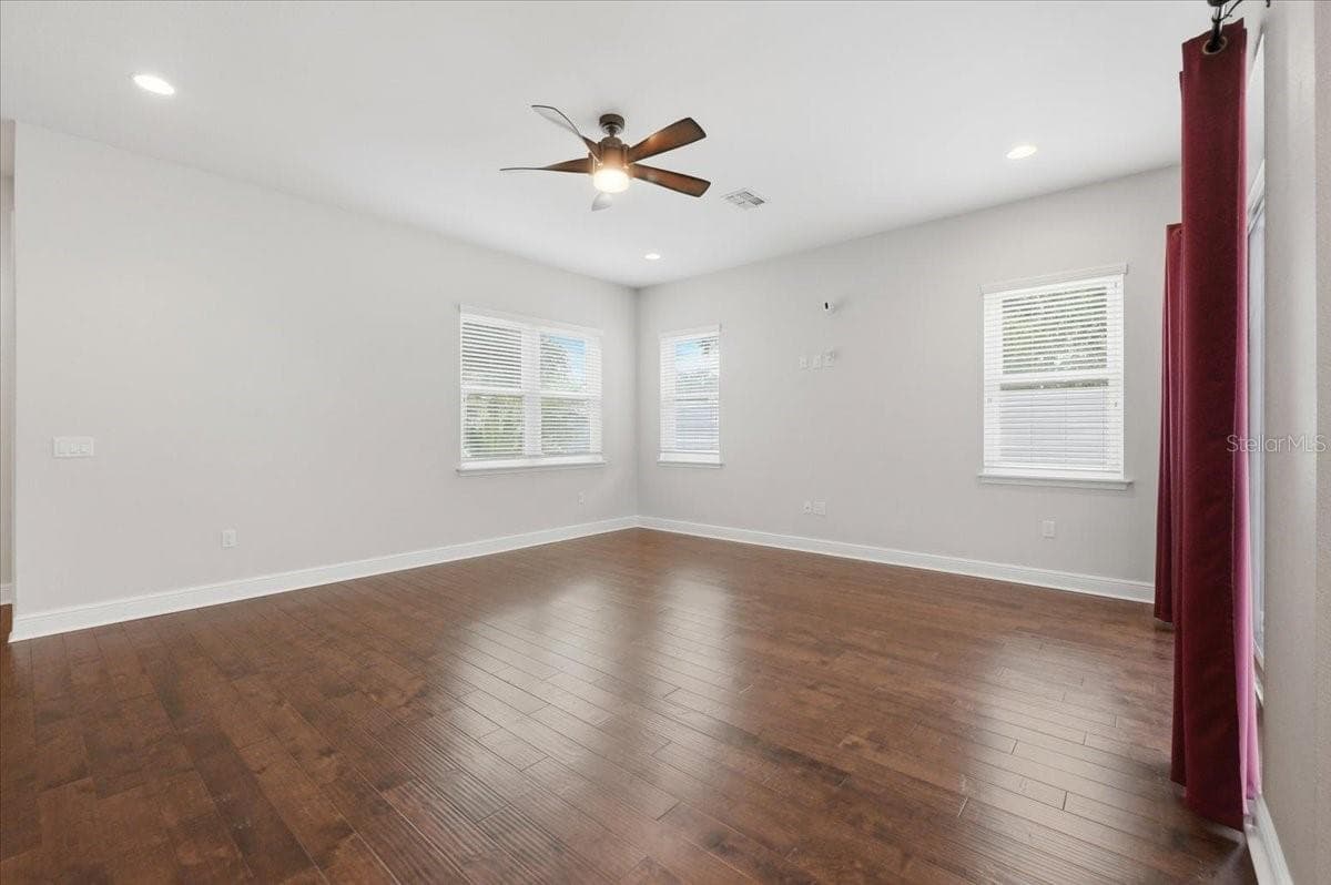 6308 CLARK AVENUE — photo 17 of 98