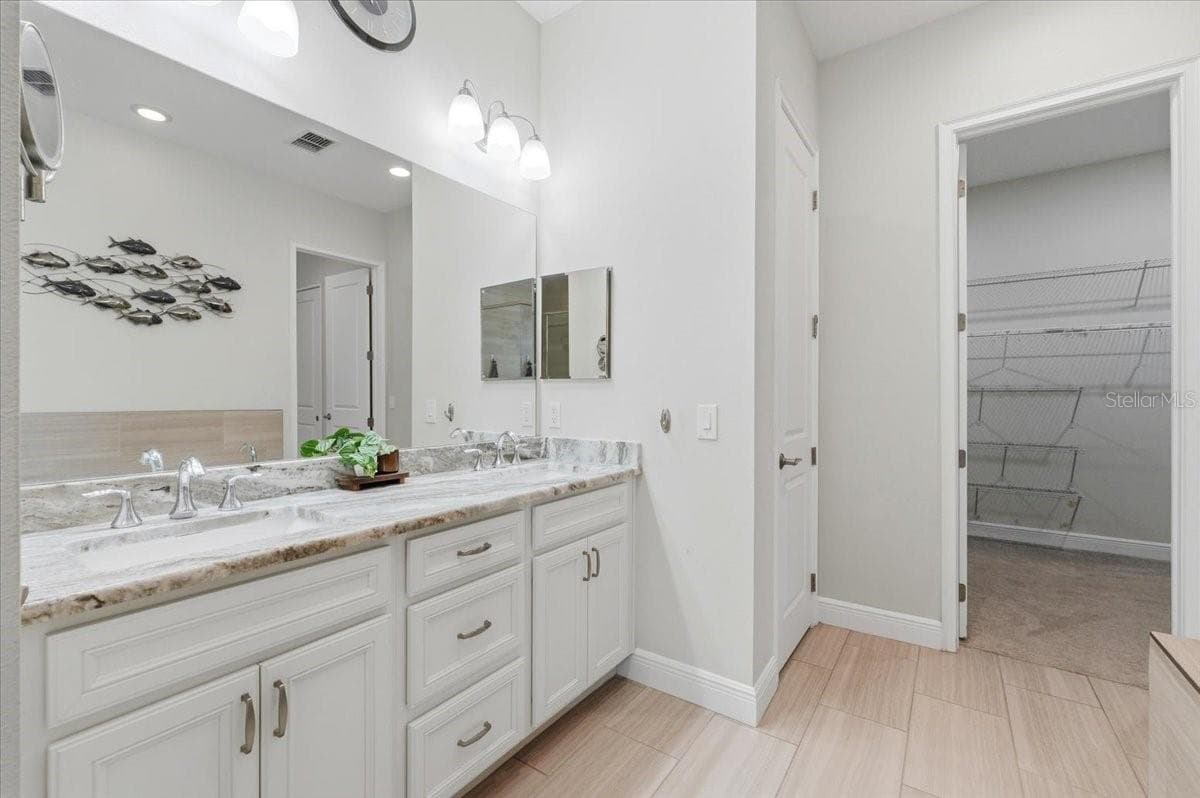 6308 CLARK AVENUE — photo 44 of 98