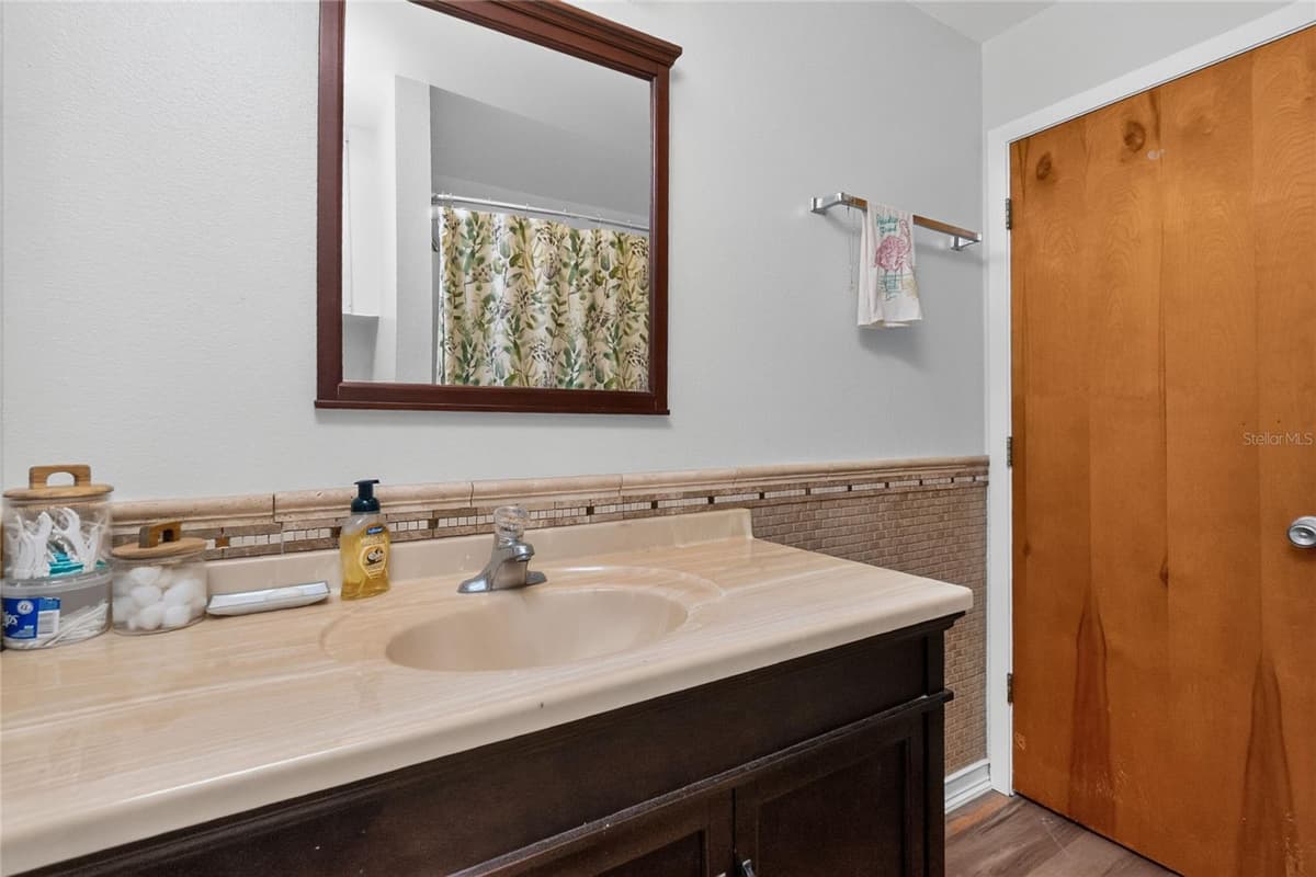 9435 BREWTON AVENUE — photo 31 of 61