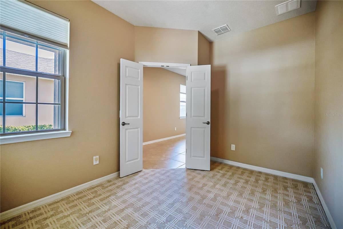 7199 91ST COURT — photo 7 of 43