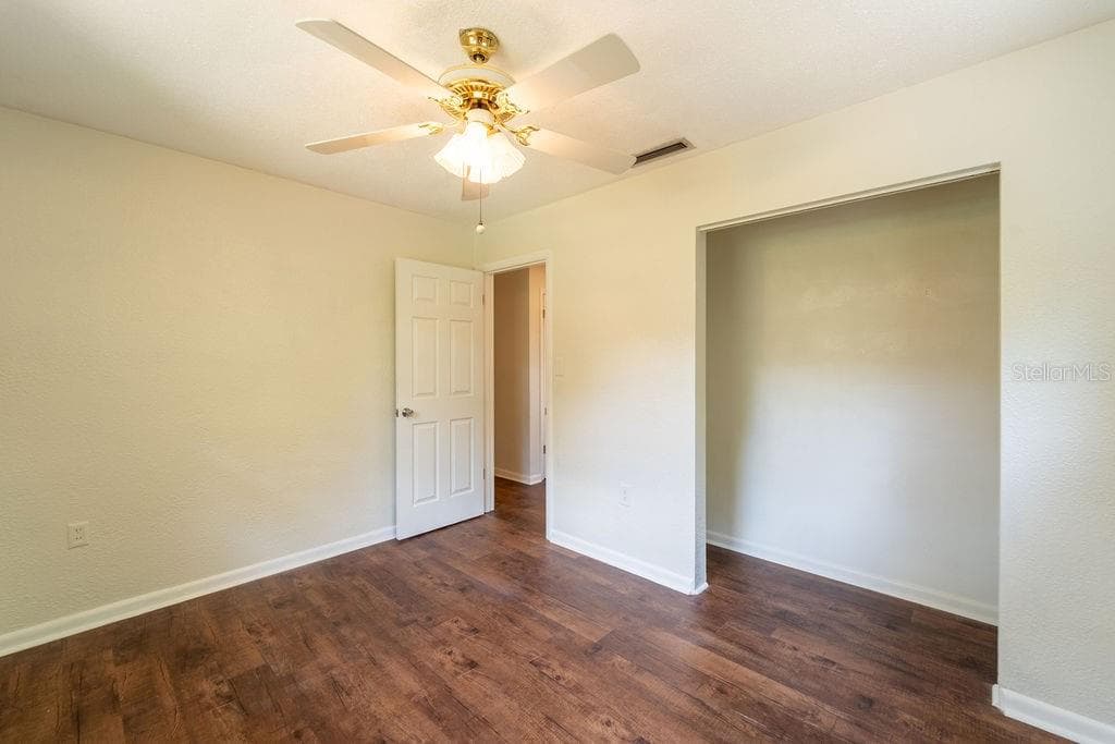 686 KENTUCKY AVENUE — photo 35 of 41