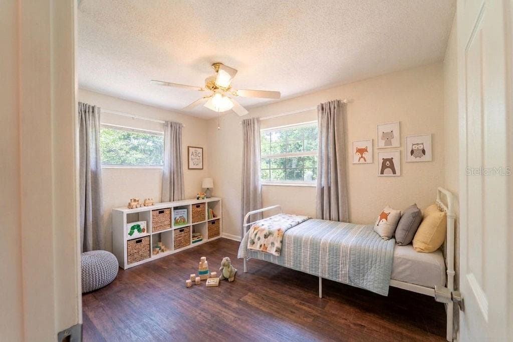 686 KENTUCKY AVENUE — photo 32 of 41