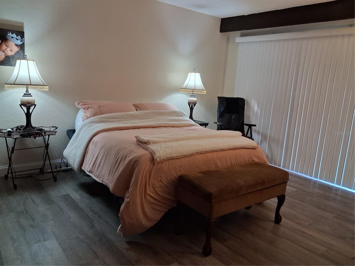 3341 CAMELOT DRIVE — photo 6 of 9