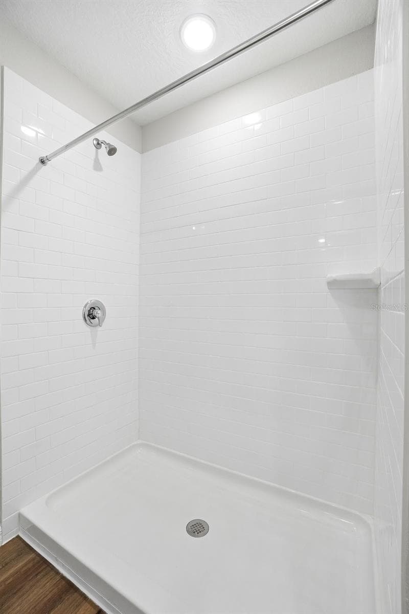 36564 SAGEMOOR DRIVE — photo 24 of 42