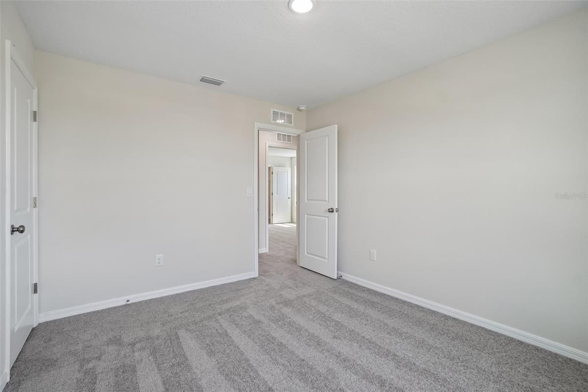 36564 SAGEMOOR DRIVE — photo 27 of 42