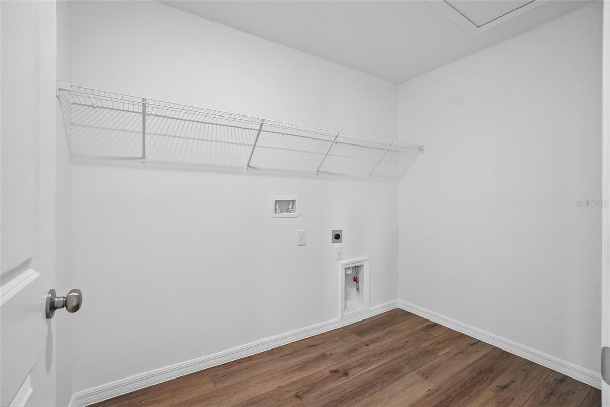 36564 SAGEMOOR DRIVE — photo 35 of 42