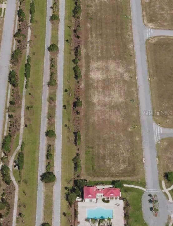 211 BLAZING STAR AVENUE — photo 1 of 3