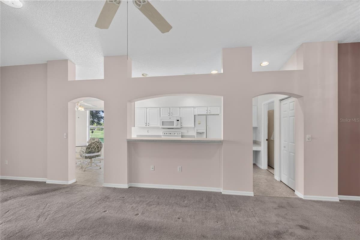 642 TIMBERCREST DRIVE — photo 11 of 50