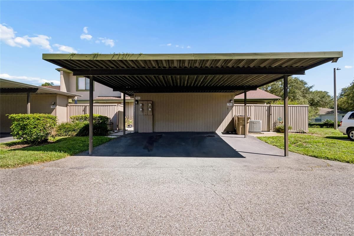 7803 AMBERLEA COURT — photo 18 of 22