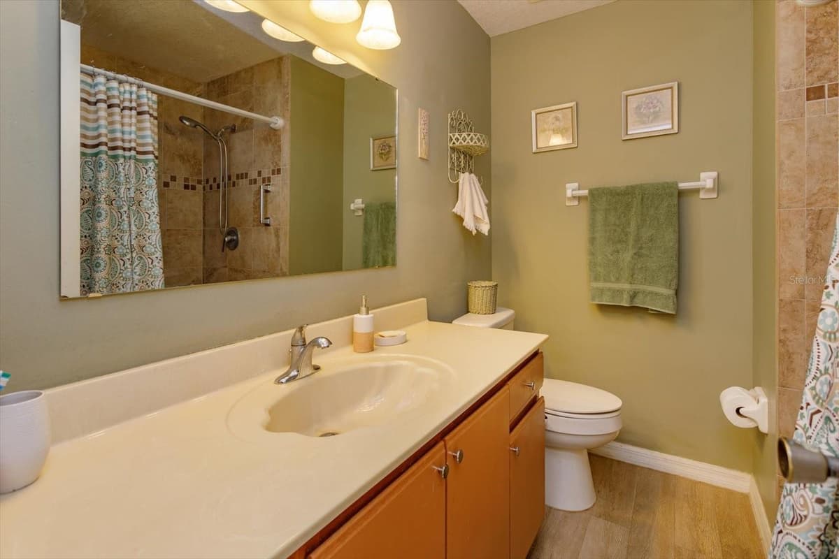 5301 WHITE CLIFF LANE — photo 17 of 25