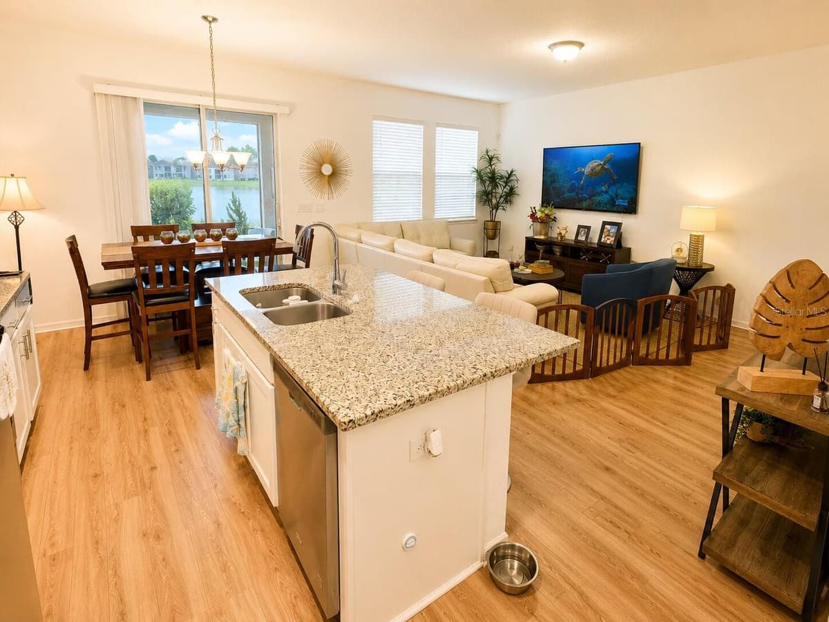 15613 WILLOW ARBOR CIRCLE — photo 9 of 21