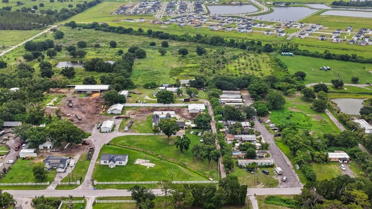 5610 CAJUN ROOSTER TRAIL — photo 9 of 12
