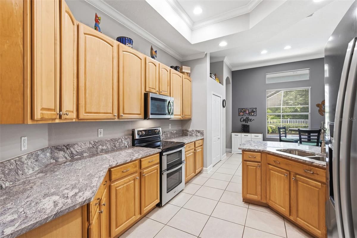 22608 KILLINGTON BOULEVARD — photo 20 of 51