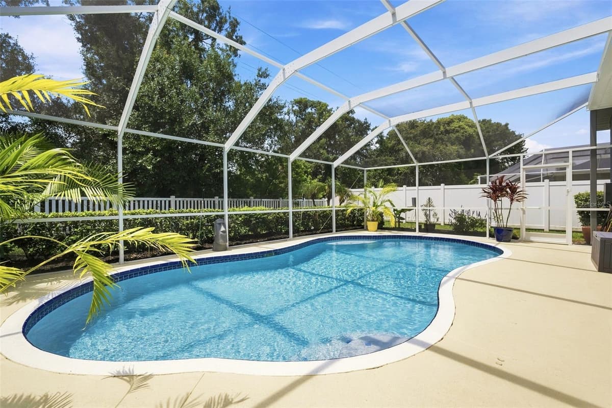 22608 KILLINGTON BOULEVARD — photo 2 of 51