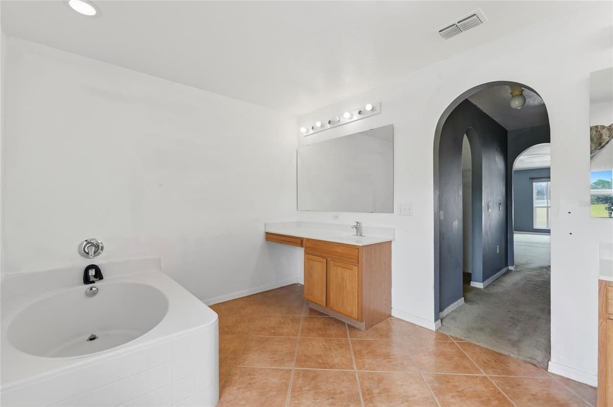 177 FISH HAWK DRIVE — photo 13 of 26