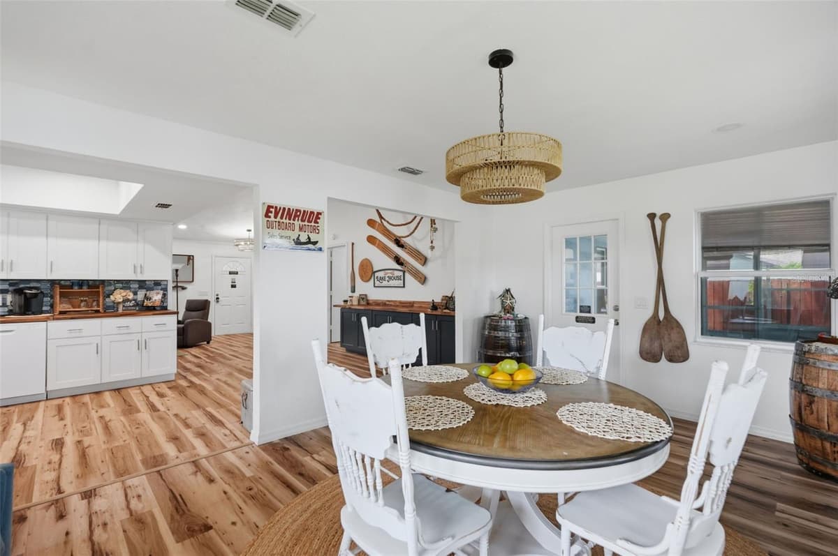 8515 GOSPEL ISLAND ROAD — photo 17 of 51