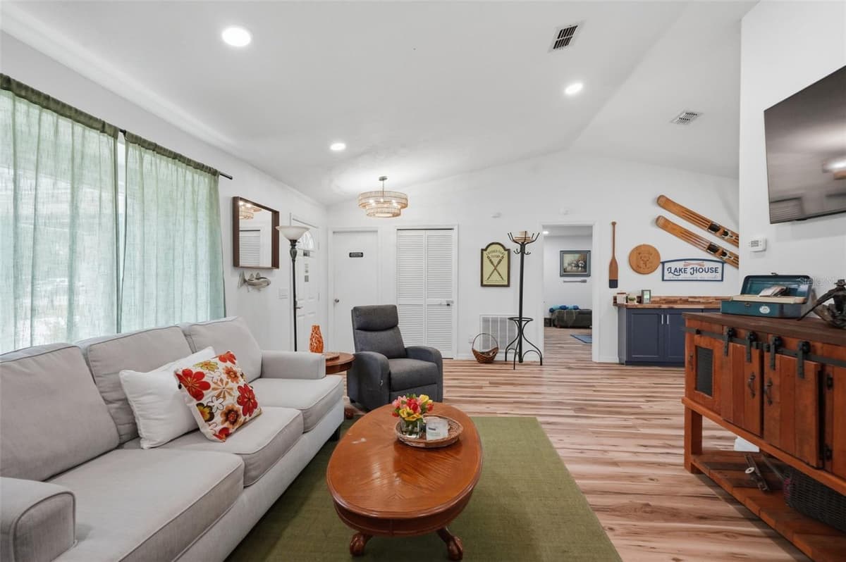 8515 GOSPEL ISLAND ROAD — photo 9 of 51