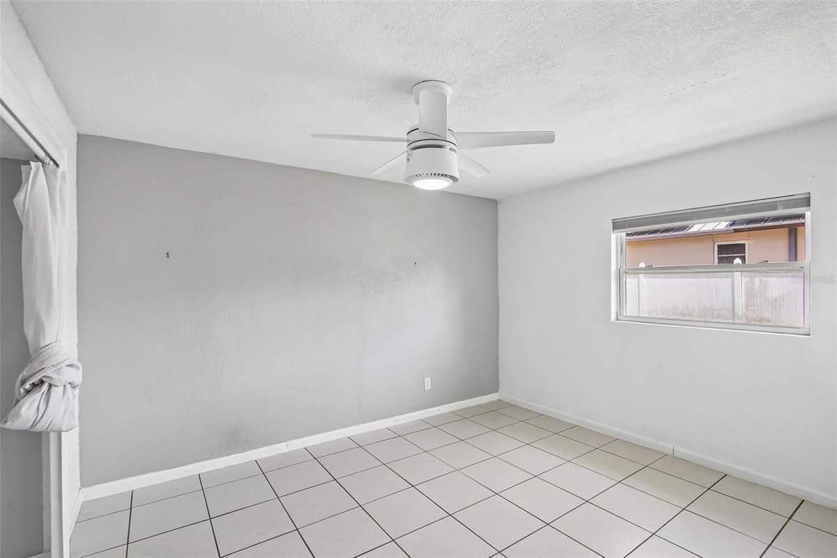 114 LAKE JUDY LEE DRIVE — photo 27 of 55